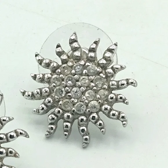 Silver Stamped S25 Starburst Sunburst Snowflake Rhinestone Post Back Earrings - Picture 2 of 7